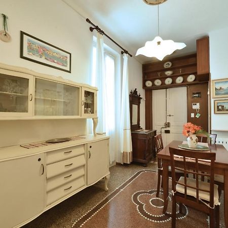 Appartamento Di Nonna Maria Аласио Екстериор снимка